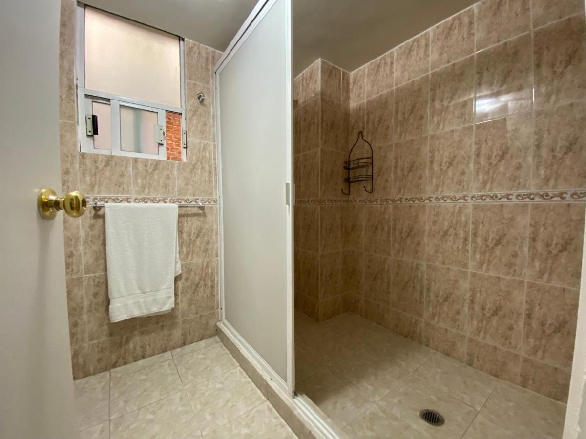 Grupo Kings Suites - Bosques De Duraznos 78 Мехико Экстерьер фото